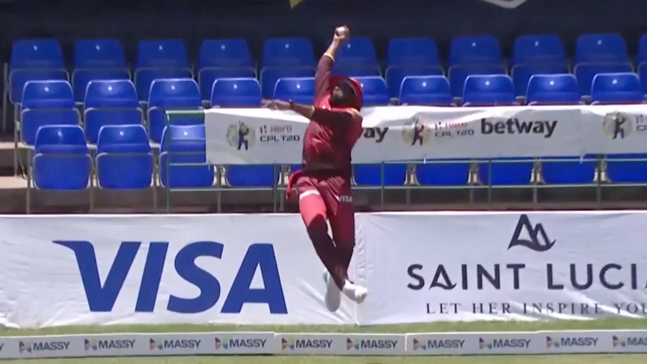 Pollard pulls off a magnificent catch at the boundary ropes