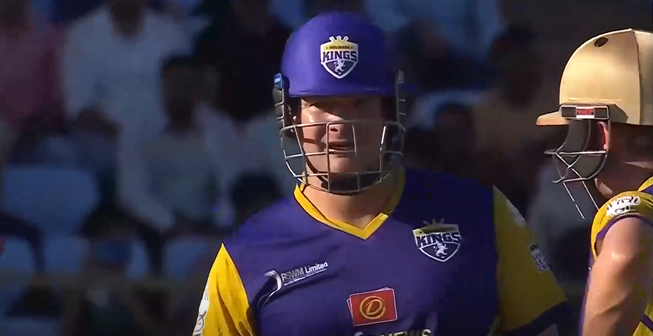 65 off 39! Watson sets up Kings for a big one