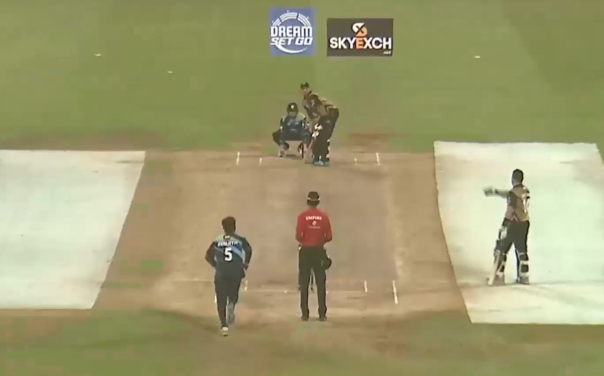 3 for 20! Mani's brilliance gets the better of Future Mattress batters