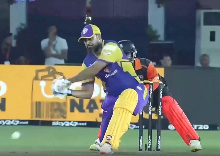 Yusuf Pathan - All Sixes in the Tournament