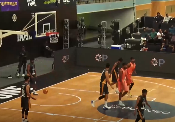 Chennai Heat continue winning run to crush Mumbai Titans 95-70