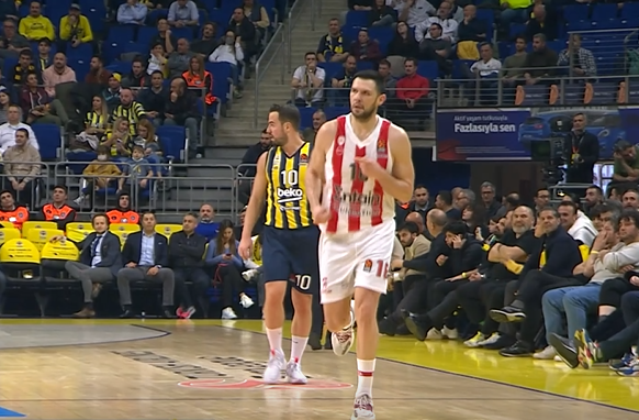 Upbeat Olympiacos blow out hapless Fenerbache 93-73