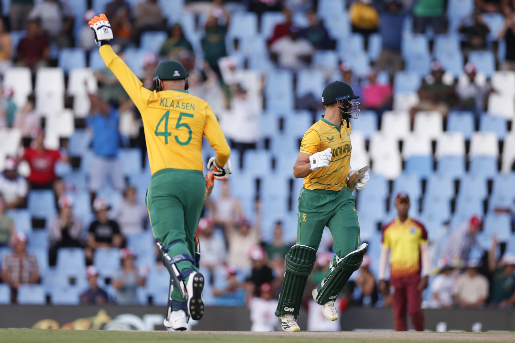 WORLD RECORD! SA complete highest successful T20I run chase