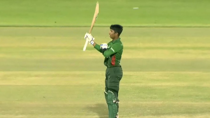 Jishan Alam's quickfire 62 off 32 gives BAN a great start