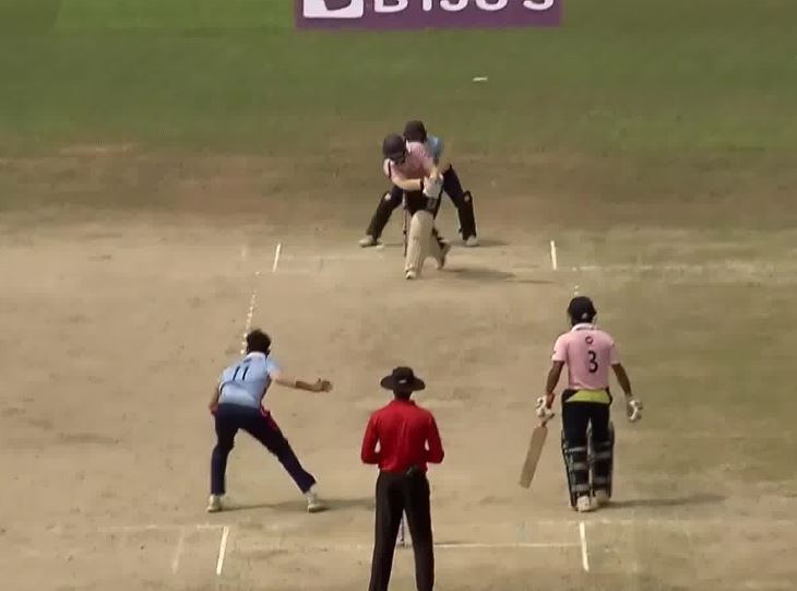 Rohit Singh spins his web with a 3-fer