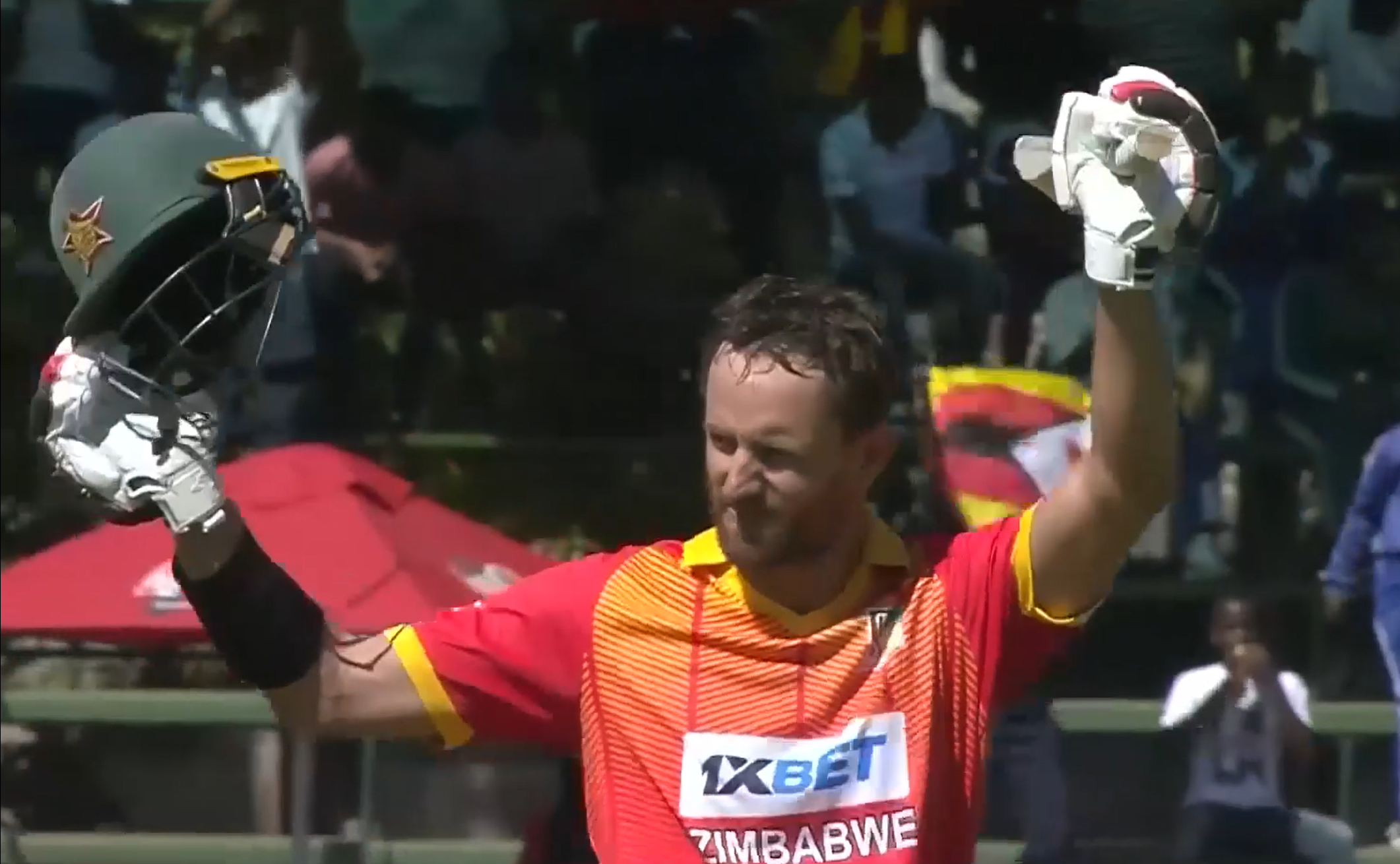 Craig Ervine mesmerises PAK-A with a gritty 195