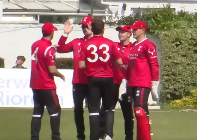 Mighty Munster Reds drub Leinster Lightning by 5 wickets