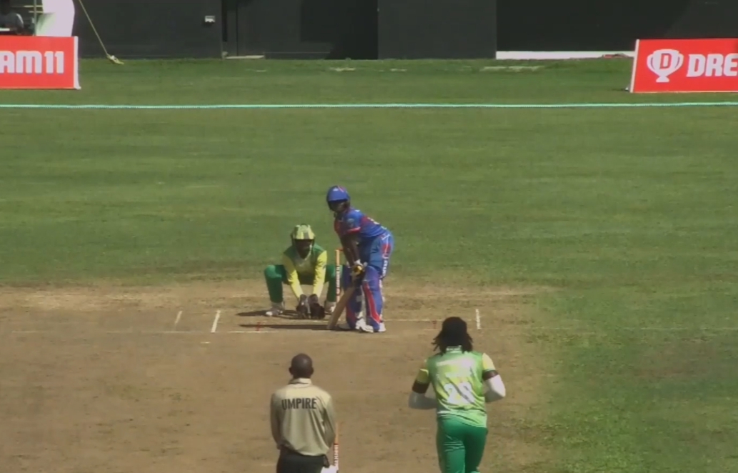 57* off 27! Leniko Boucher plays a quickfire cameo