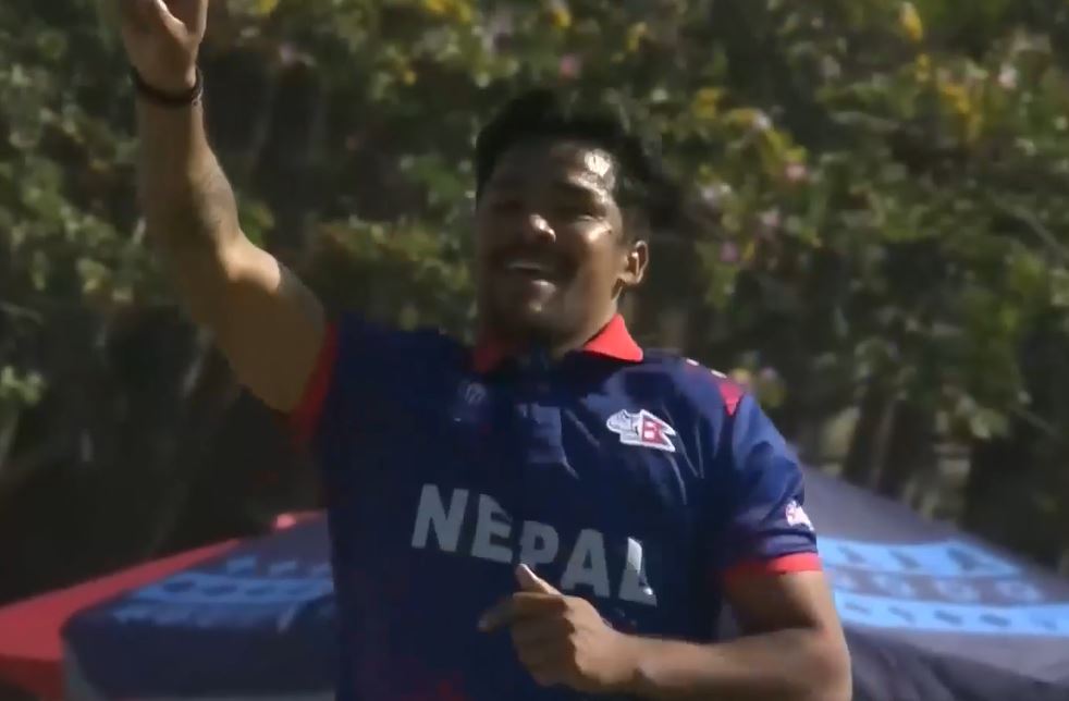 4 for 33! Lethal Karan KC derails USA