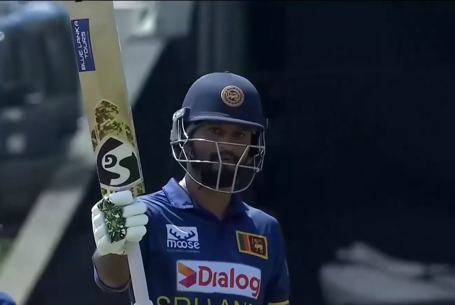 poster url for Dimuth Karunaratne gets into groove with classy 56*