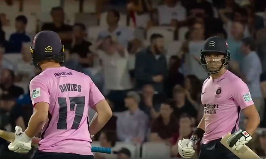 T20 RECORD! Middlesex chase down 253 to beat Surrey