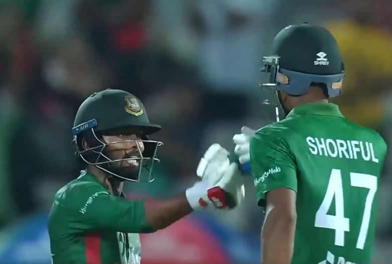 Bangladesh prevail in see-saw finish by 2 wickets