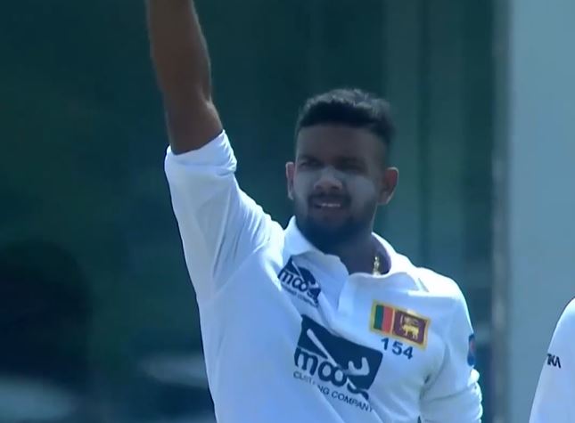 Fifer! Ramesh Mendis displays his wizardry