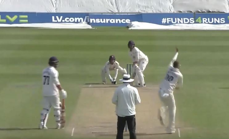 12 Fours! Rob Jones sizzles with 111-run knock