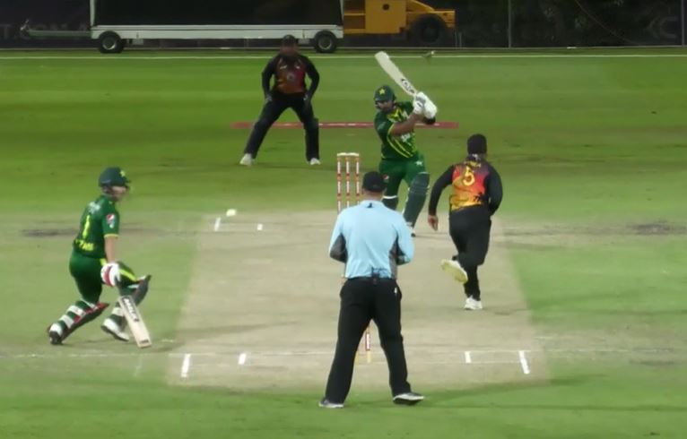 10 Fours! Shawaiz Irfan sizzles with 32-ball 54