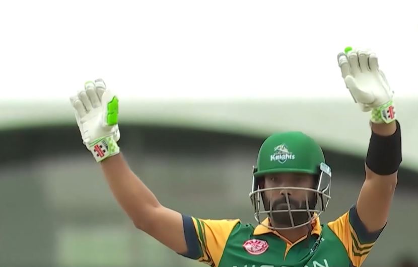 10 Fours! Mohammad Rizwan sizzles with 54-ball 68*