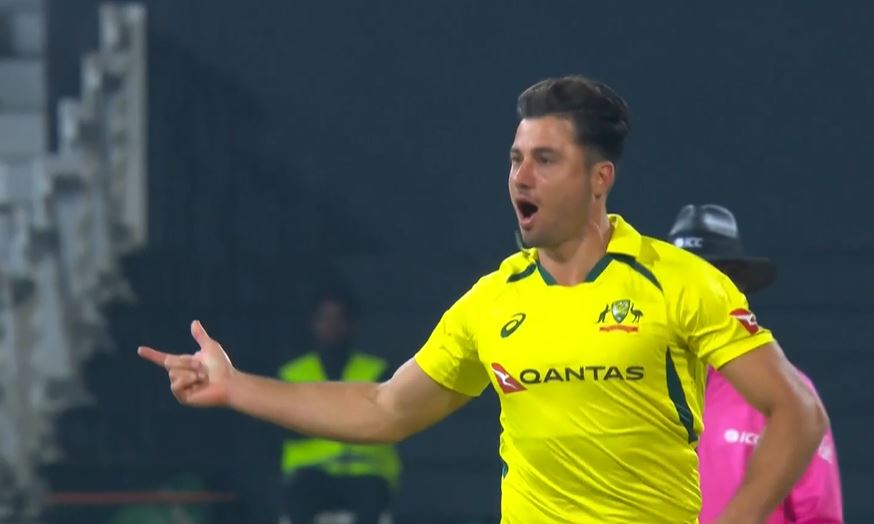 Marcus Stoinis's 3-fer restricts SA to 115