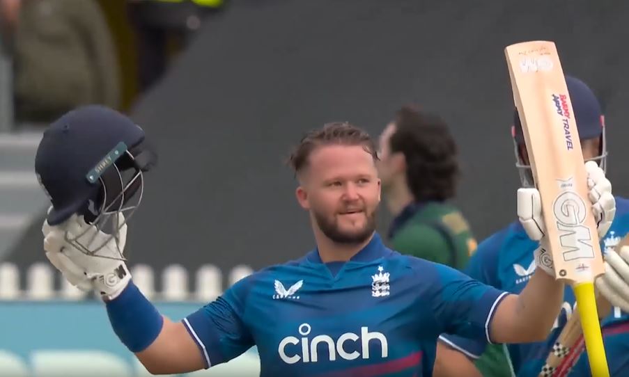 107* off 78! Ben Duckett reigns supreme in Bristol