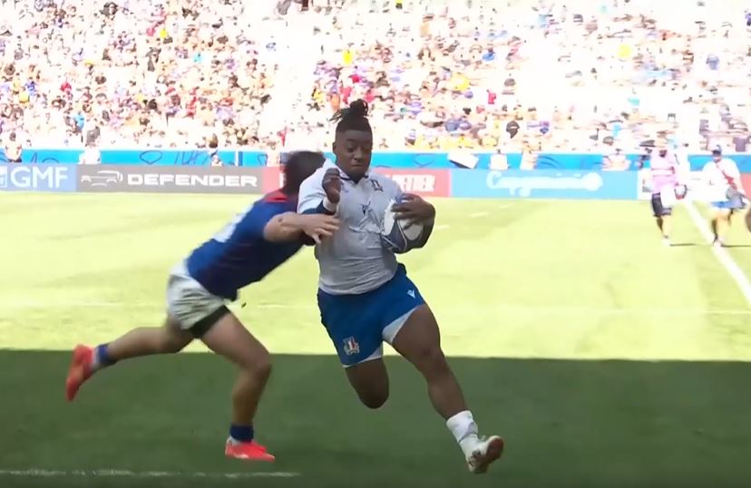 Inexorable Italy brush aside Namibia 52-8