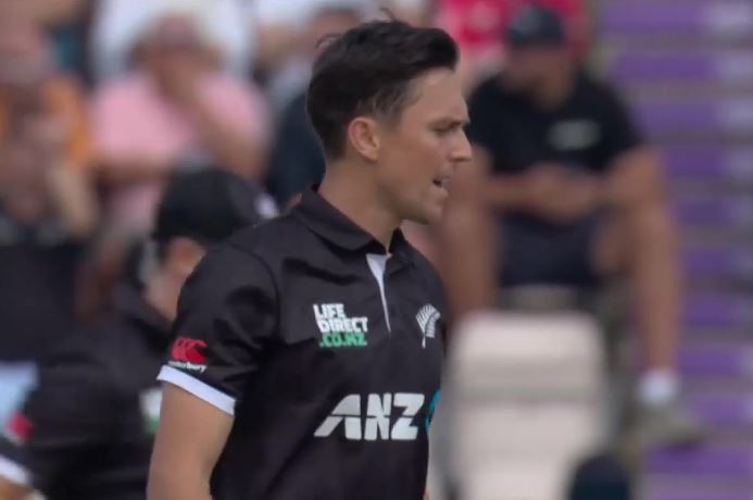 Trent Boult's 3-fer restricts ENG to 226