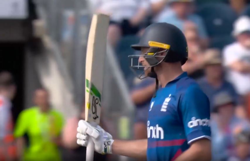 Skipper Buttler sparkles with sensational 72-run blitz