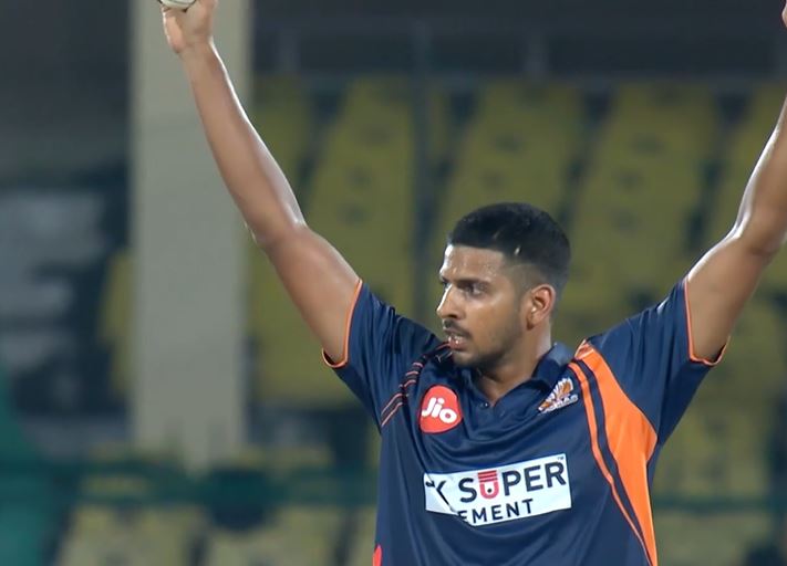 3-fer! Atal Bihari Rai puts Lucknow on the backfoot