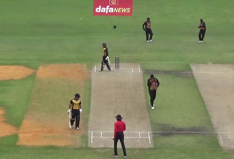 Papua New Guinea edge past Malaysia by 4 wickets