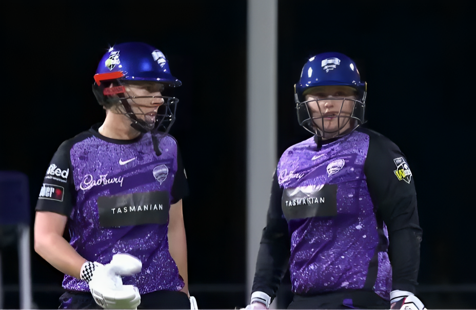 Rain plays spoilsport as Hobart Hurricanes pip Adelaide Strikers by 7 wickets