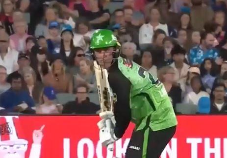 Dan Lawrence's valiant 50 gives brisk start to Melbourne Stars