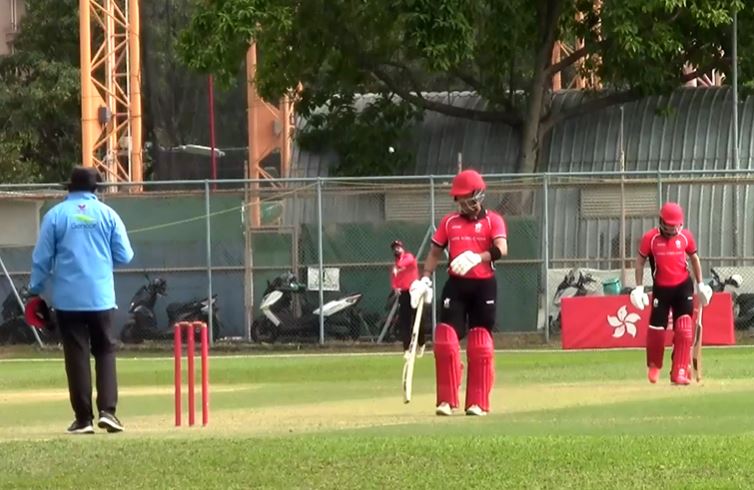 104 off 77! Aizaz Khan battles hard to anchor Hong Kong