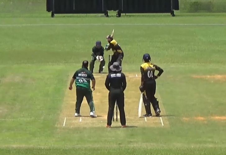 Pak United CC vs SSF Panthers: Muhammad Naveed's 4 for 9