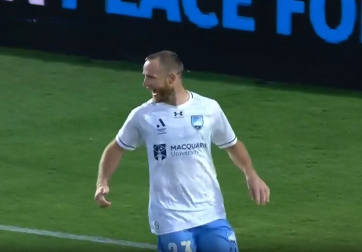 Sydney FC Pull Off a Stunning 3-1 Win Against Central Coast Mariners